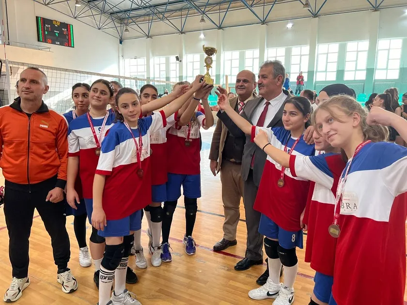 Okul Sporları Yıldız Kızlar Samsun Voleybol İl Birinciliği tamamlandı