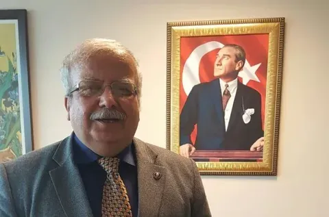 Prof. Dr. ANIL ÇEÇEN : TÜRK  DÜNYASI’NIN  MERKEZİ  TÜRKİYE Mİ ???, AZERBAYCAN MI ???