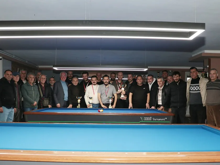 3 Bant Bilardo İl Birinciliği sona erdi