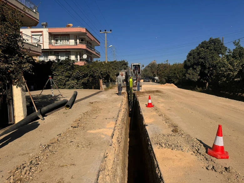 Manavgat Taşağıl Mahallesi ilk kez kanalizasyon ile tanışıyor