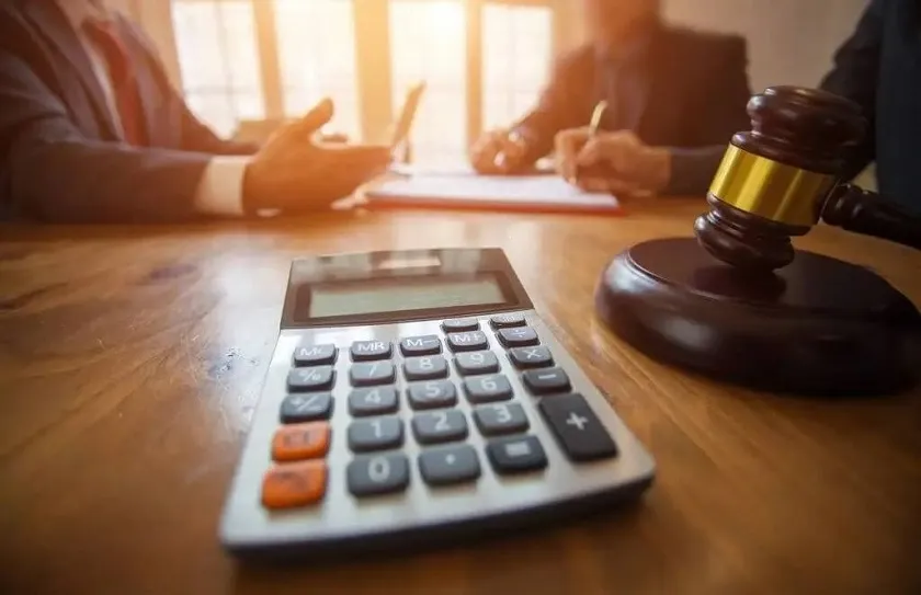 -Toplum Çalışmaları Enstitüsü