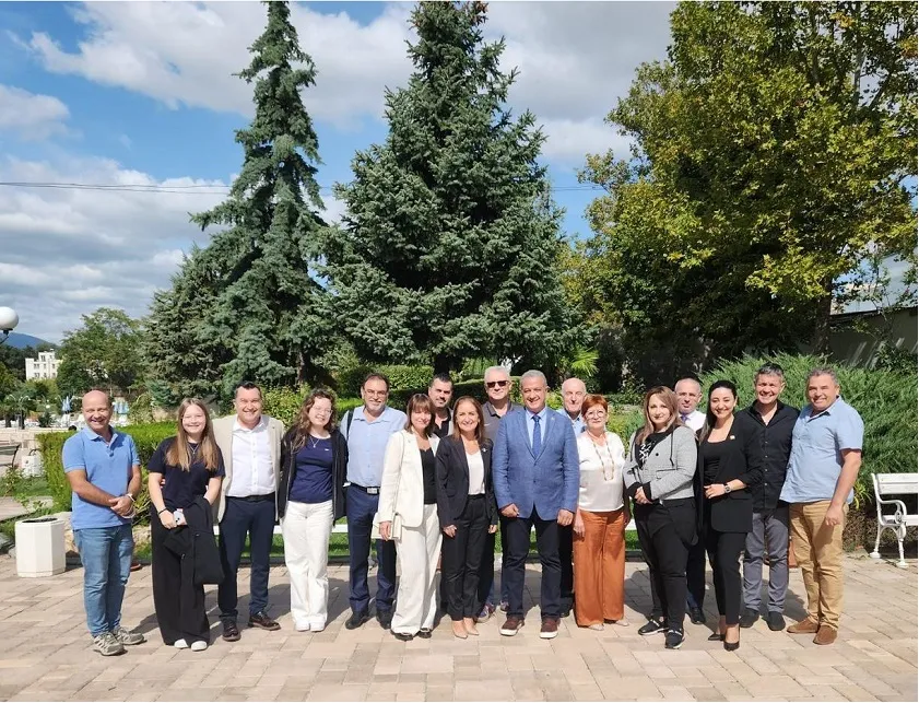 Türk ve Bulgar Diş Hekimlerinden Akademik İş Birliği