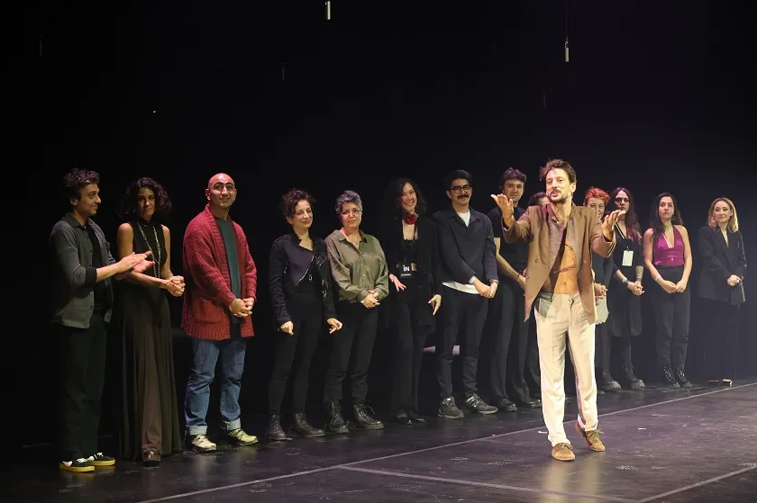 “Elma Labrador Çimen” Seyirciden Tam Not Aldı   